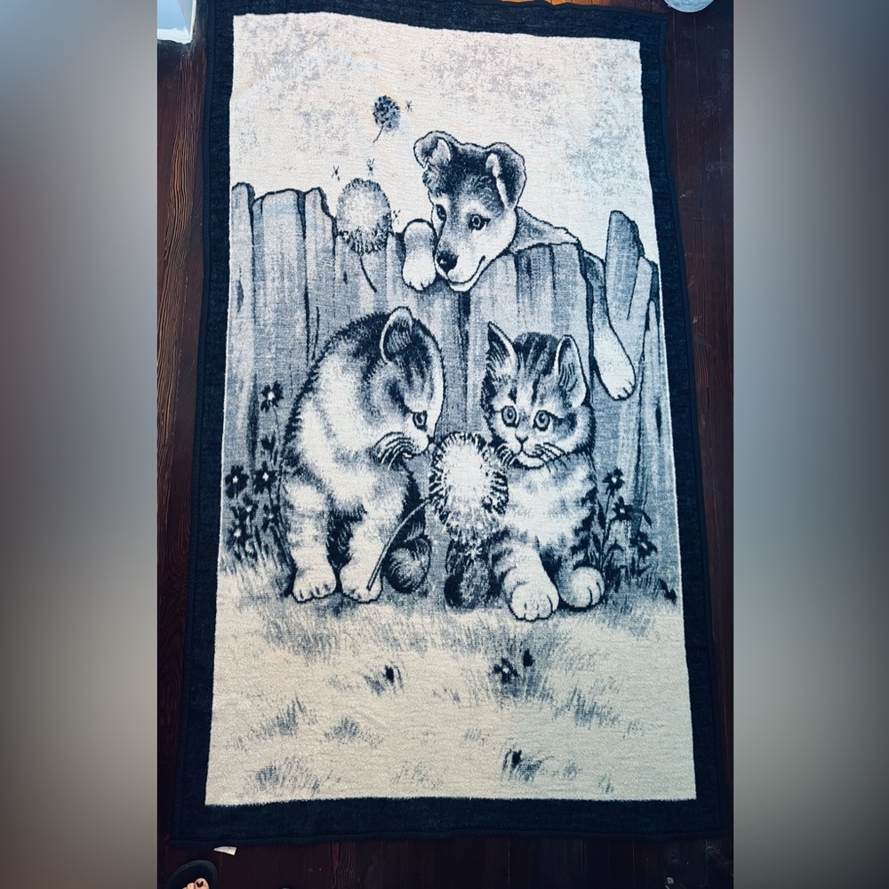 Adorable vintage Biederlack blanket kittens and puppies